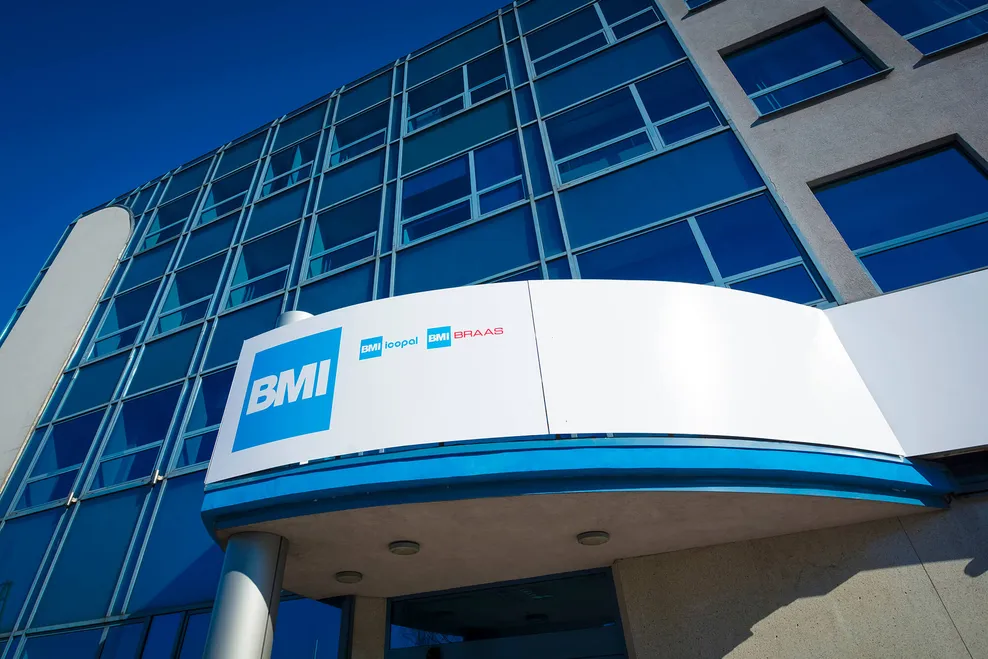 Fotografia siedziby firmy BMI Icopal w Zduńskiej Woli