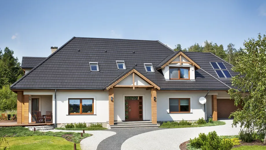 Ile wytrzyma dachówka ceramiczna?